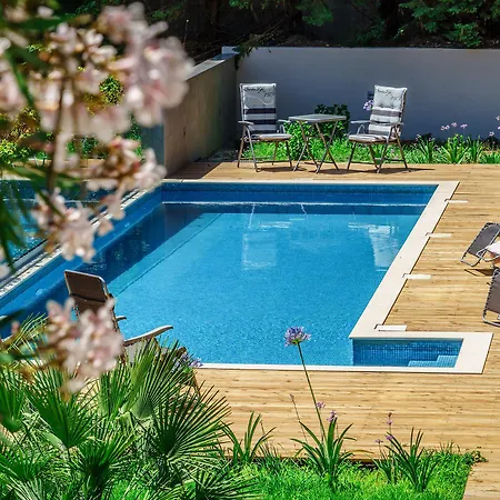 Bed and Breakfast Oasis Life