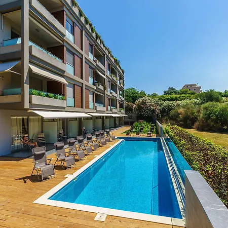 Oasis Life לינה וארוחת בוקר ספליט