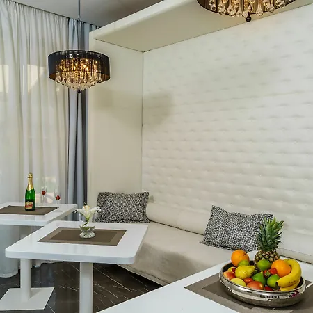 Bed and Breakfast Oasis Life 4*