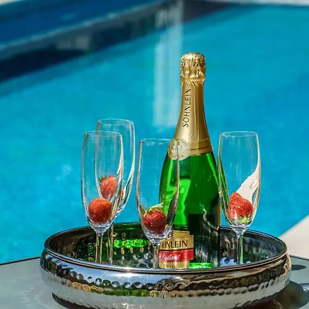 Oasis Life Σπλιτ