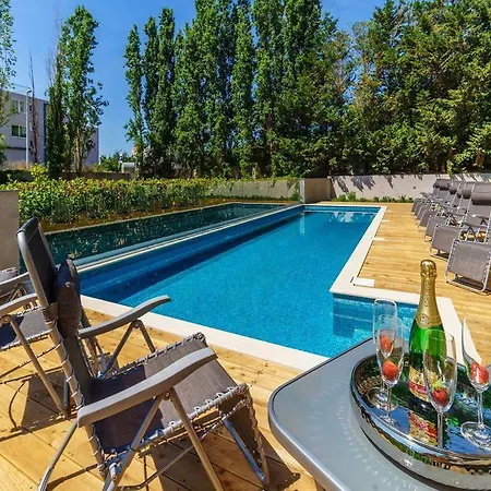 Bed and Breakfast Oasis Life Σπλιτ