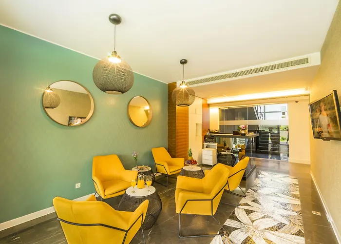 Oasis Life Bed & Breakfast