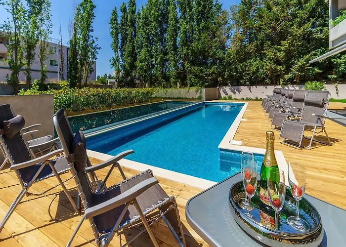 Bed & Breakfast Oasis Life Split