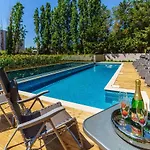 Oasis Life سبليت