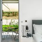 Oasis Life سبليت