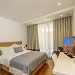فندق مبيت وإفطار Oasis Life سبليت