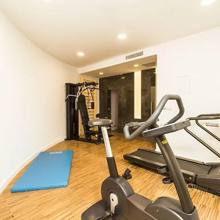 فندق مبيت وإفطار Oasis Life 4*